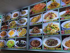 -东豪园林海鲜酒家(南港路辅路店)