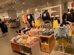 -H&M(华润万象城店)
