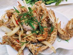 -覃记海鲜美食餐厅