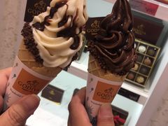 -GODIVA(月星环球港店)