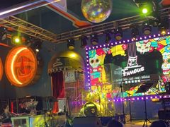 -Famous肥猫墨西哥音乐餐吧(五棵松华熙LIVE店)