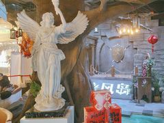 -暴风岛沉浸式体验馆(百联世纪店)