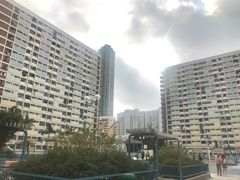 -彩虹村