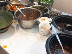 -张氏贵州遵义羊肉粉(伴山名都店)