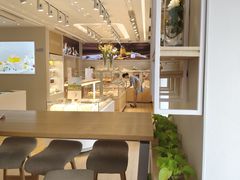 -好利来(靖江路店)