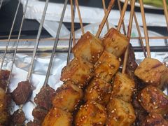 -烤满分·东北烧烤(首经贸店)