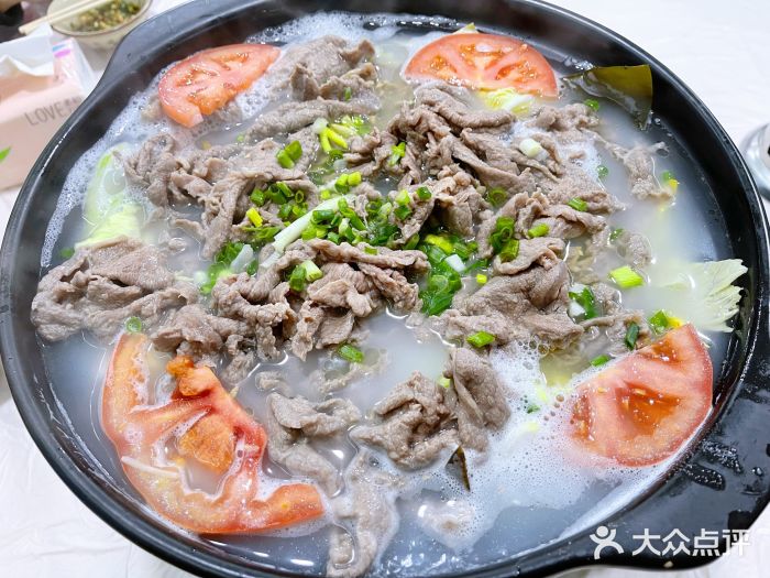 仙客石锅牛肉特色牦牛肉汤锅图片