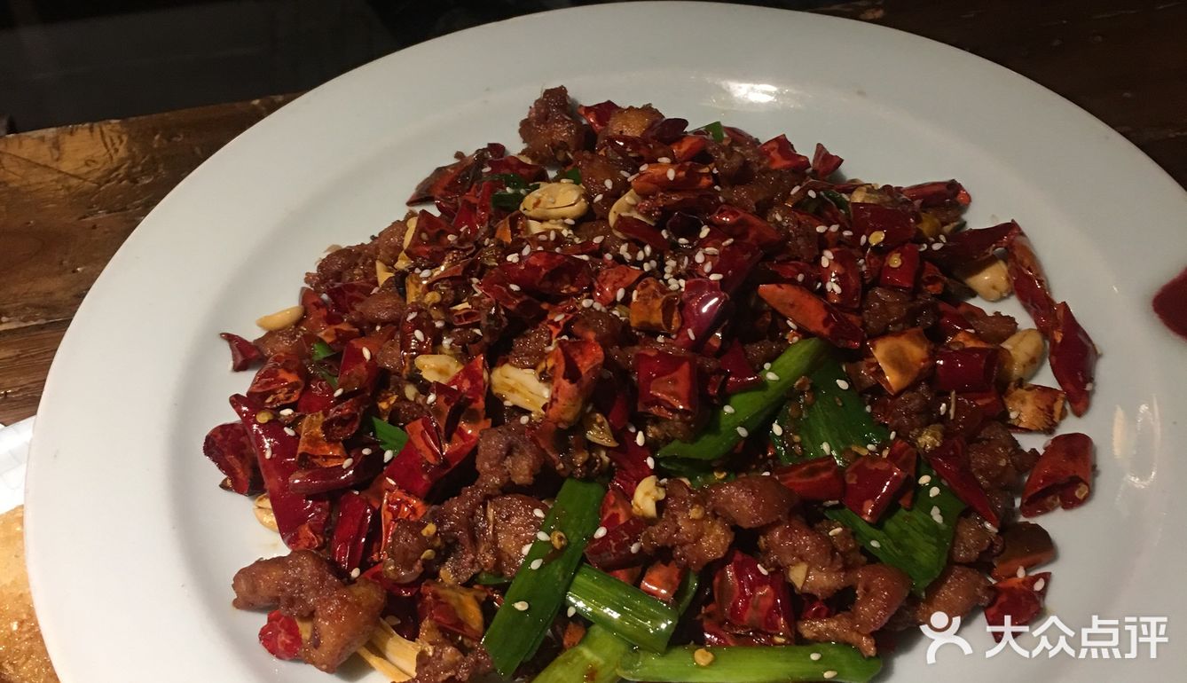没有特别惊艳好吃的菜，也没有特别不好的菜！