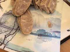 -虹海圣肉饼店家常菜馆