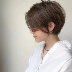 -AYO SALON