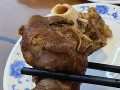-亿诣蝎府炸酱面羊蝎子火锅(酷车小镇店)