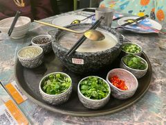 -浩海火燒雲傣家菜(芮欧百货店)