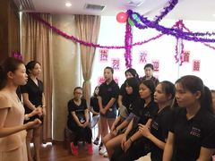 师姐经验分享-首脑美容美发化妆美甲培训学校(龙岗校区)