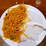 猫咪大佬打卡 | 带老妈吃盖饭