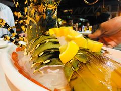 -量贩海鲜餐厅