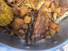 -内蒙焖面大盆骨餐馆(山大路店)