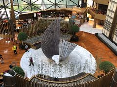 -上海滴水湖皇冠假日酒店