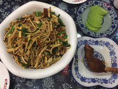 -王村姑老土炕莜面村(桥东店)