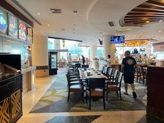 -东莞塘厦三正半山温泉酒店·沙利文西餐厅