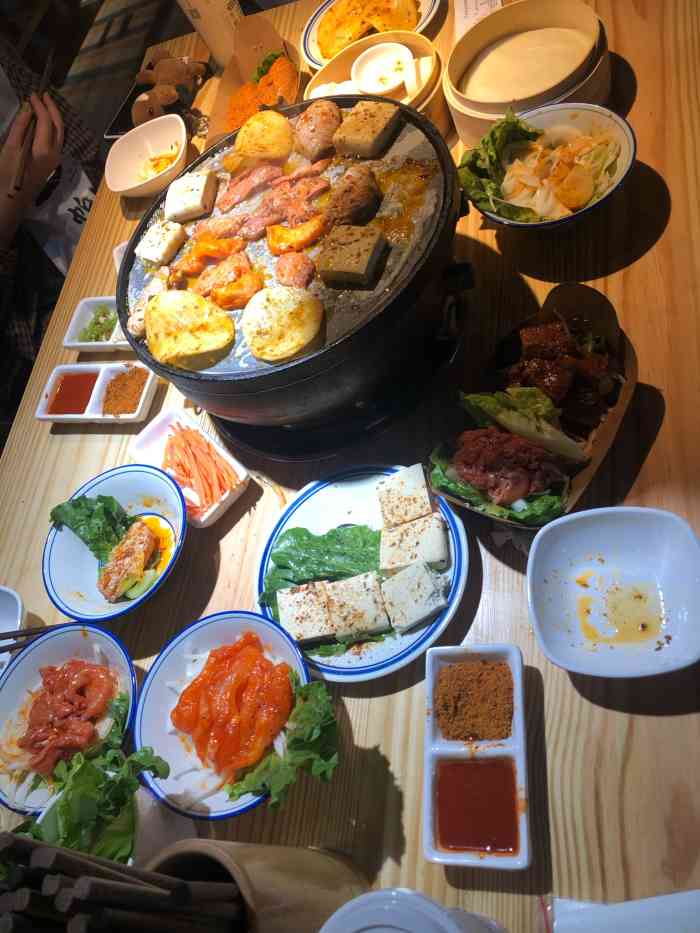 帕吉烤肉(拉德芳斯店)-"#饿饿了[馋]的小想评# [总体[微笑].