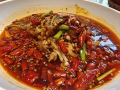 -鑫巴蜀小镇 · 水煮鱼专研店(玉桥店)
