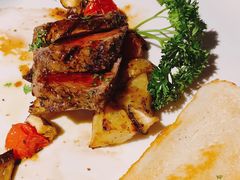 -JINNS锦时 steak&pizza(浸信会礼拜堂旧址店)