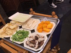 -锅首鲜品火锅(鸳鸯店)
