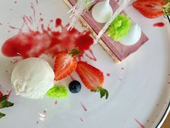 -杏荟旋转餐厅(广州爱群店)
