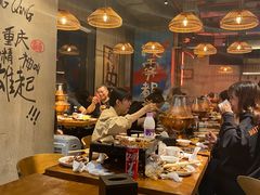 -炉小二铜锅牛蛙•川湘菜(三里屯店)