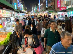 -六合夜市