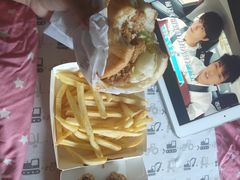 -华莱士·全鸡汉堡(五号路店)