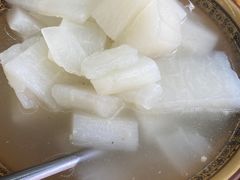 -一品红烧鸭特色川菜(三岔湖店)