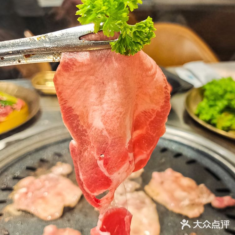 齐齐哈尔烤肉｜人均几十元烤出美味心情