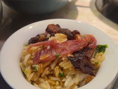 港式腊味煲仔饭-阿杜打边炉(五江天街店)