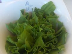 -毛辣果·贵州红酸汤牛肉火锅(西单店)