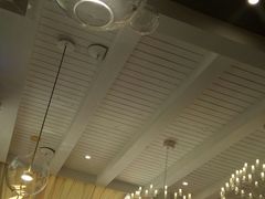 -樾餐厅泰式海鲜火锅(民歌湖店)