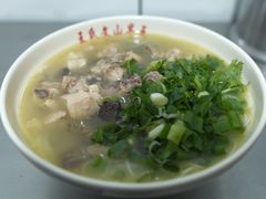 -文山荷鲜居(翠湖店)