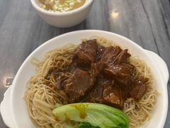 咖喱牛腩捞面-竹园竹升面(西关总店)