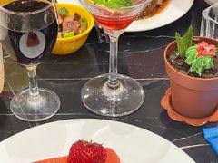 -小天鹅戴斯酒店鲸鲨百汇创作料理