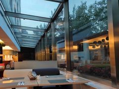 -亮马河饭店翠雅咖啡厅