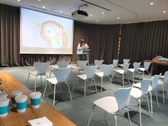 -蔚来中心(北京中关村店)