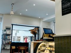 -留白咖啡(人民巷八号大院店)