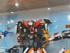 -名创优品(万达广场河东店)