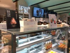 -奈雪的茶(亨特国际广场店)