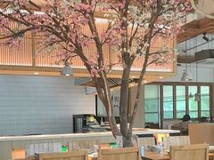 -蜜桃餐厅·伴山(湖滨商业街店)