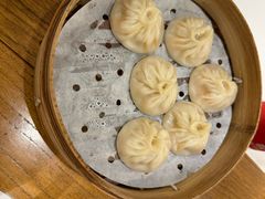 -馋三尺蟹粉小笼(人民广场店)