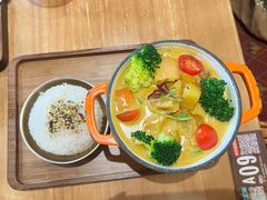 -秘密旅行Bonjour(黑金冠 江南西店)