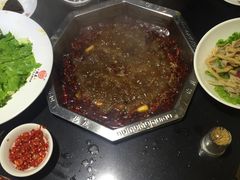 -重庆德庄火锅(体育中心店)