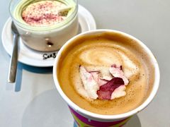 杏桃花蜂蜜拿铁-Seesaw Coffee(上生新所店)