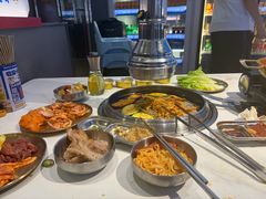 -老闵田螺馆·南昌市井菜·特色小吃(总店)